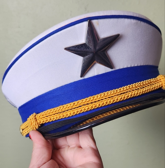 Cruise Ship Captain 2pc Costume Size Small - Picture 7 of 10